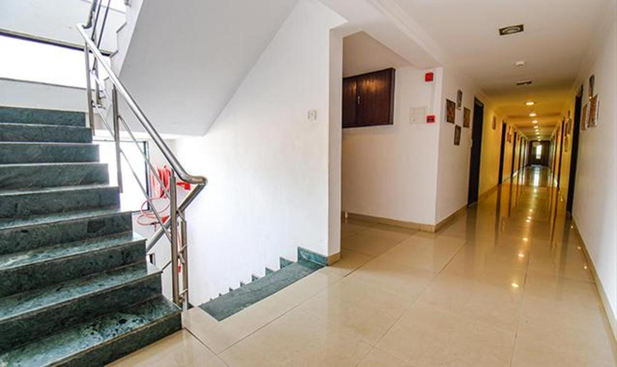 Hotel Shirdi Sai Wada Εξωτερικό φωτογραφία
