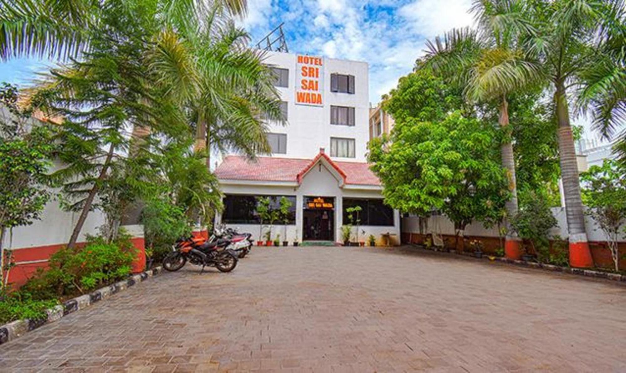 Hotel Shirdi Sai Wada Εξωτερικό φωτογραφία